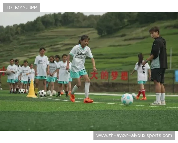 中国女足主题球场再添新成员第十座正式落地陕西宜君 中国女足主题球场再添新成员第十座正式落地陕西宜君